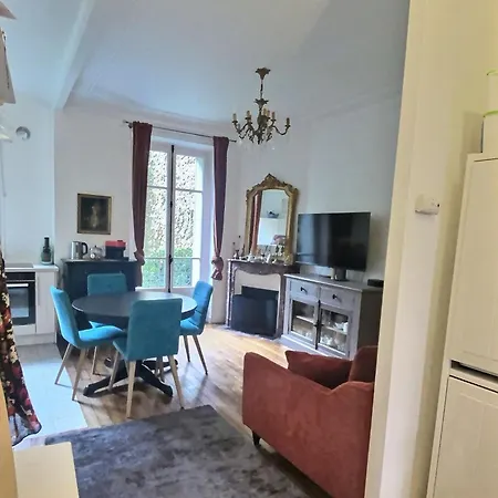 Charming Remodeled * Versay